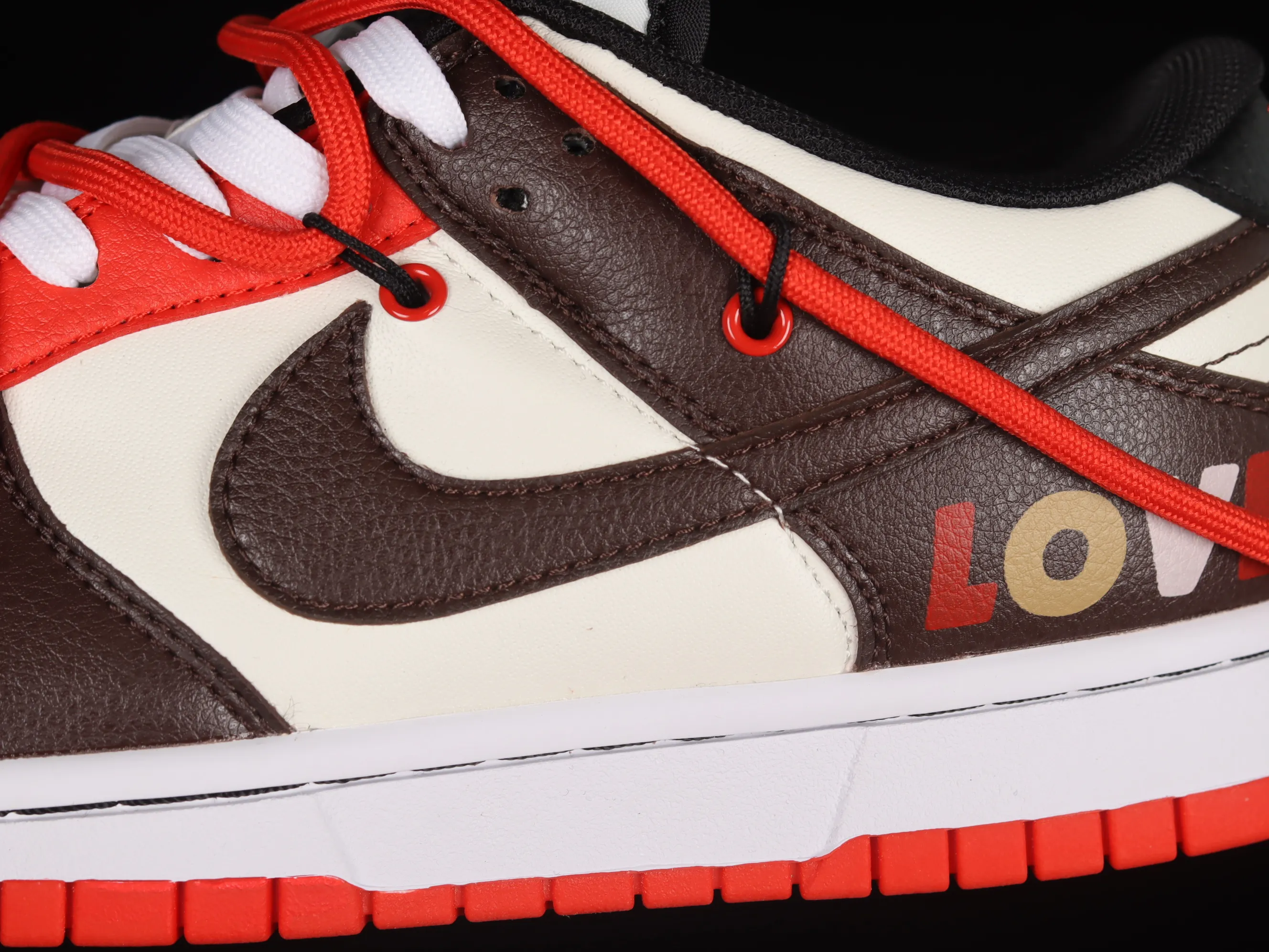 All categories Nk SB Dunk series Nk SB Dunk Low low-top sneakers Nk Dunk Low Valentine's Day LOVE customized version of deconstructed strap casual sneakers DD3363-100